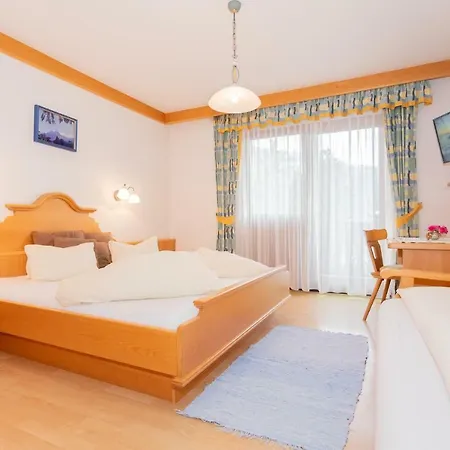 Hanslhof カプルーン