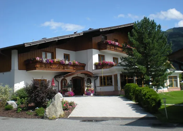 Гостьовий будинок Hanslhof 3*